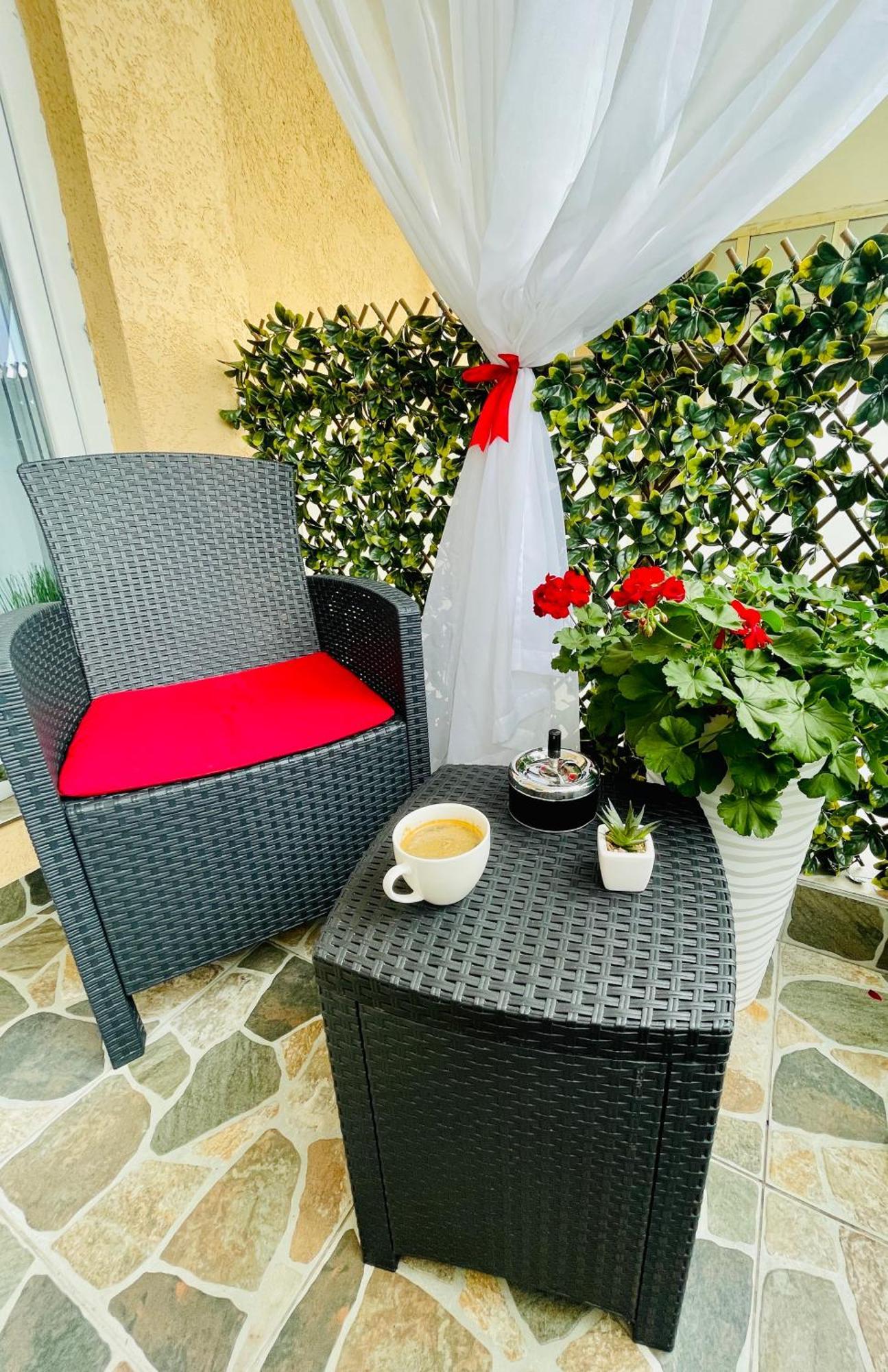 Aici Te Simti Ca Acasa Apartment Iasi Bagian luar foto